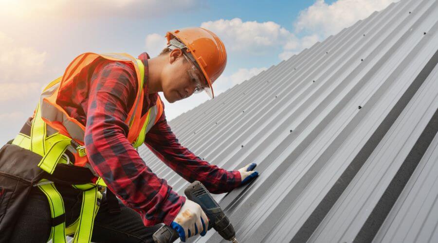 Expert top industrial roofings services in Chenoa, IL
